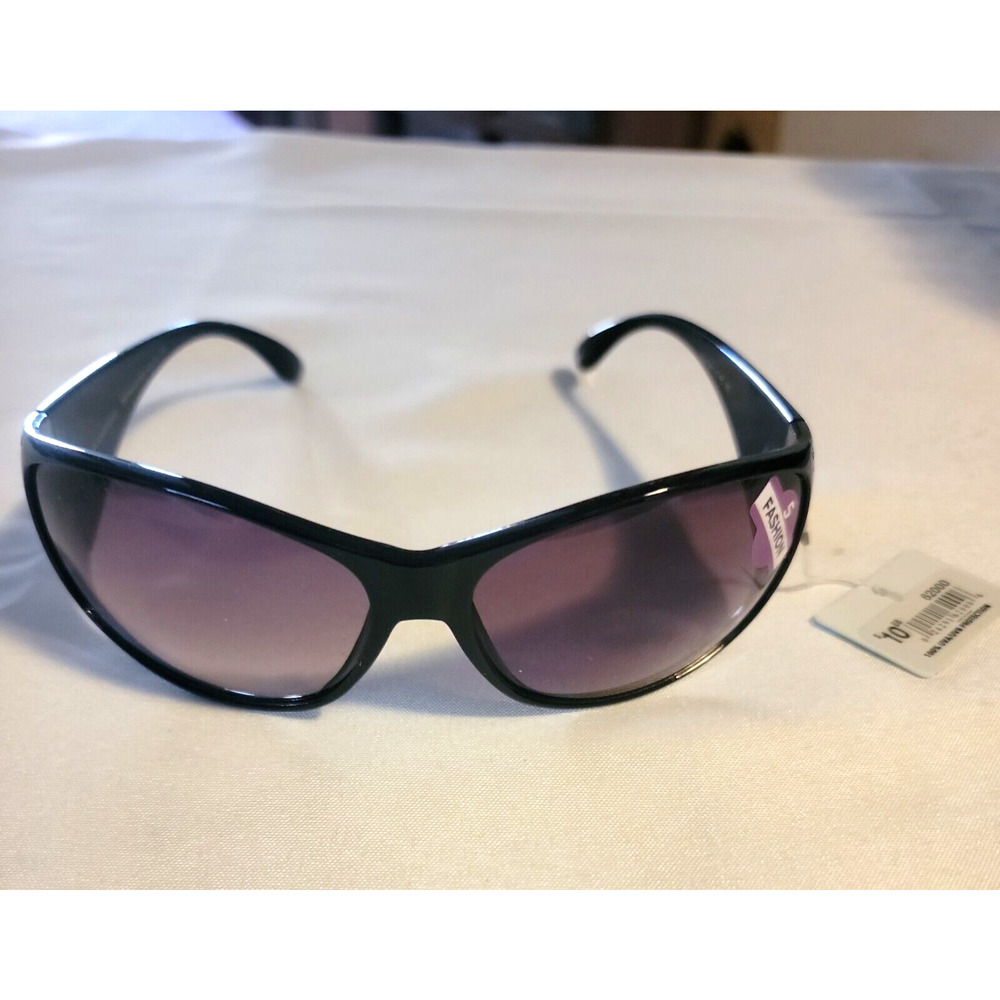 Piranha Womens Fashion Sunglasses Bling Style # 62000 Black Wrap